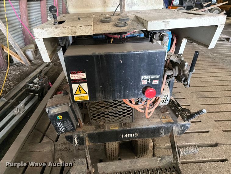 image for item FK0104 Indy IEPB-16 concrete buggy