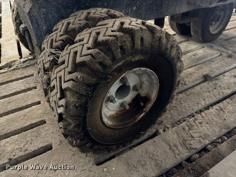 image for item FK0104 Indy IEPB-16 concrete buggy