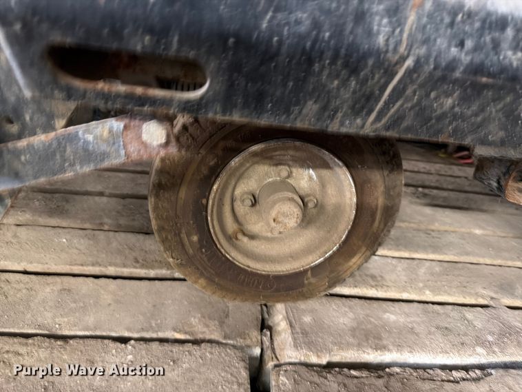 image for item FK0104 Indy IEPB-16 concrete buggy