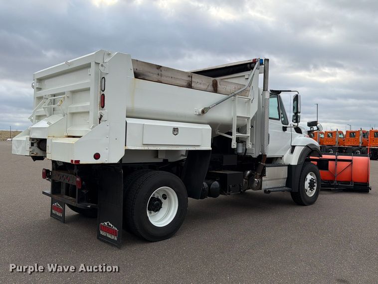 image for item FK0105 2018 International 7400 dump truck