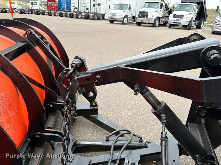 image for item FK0105 2018 International 7400 dump truck