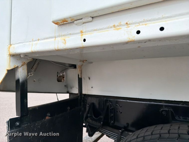 image for item FK0105 2018 International 7400 dump truck