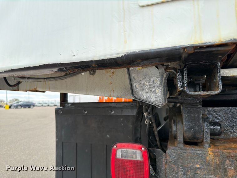 image for item FK0105 2018 International 7400 dump truck