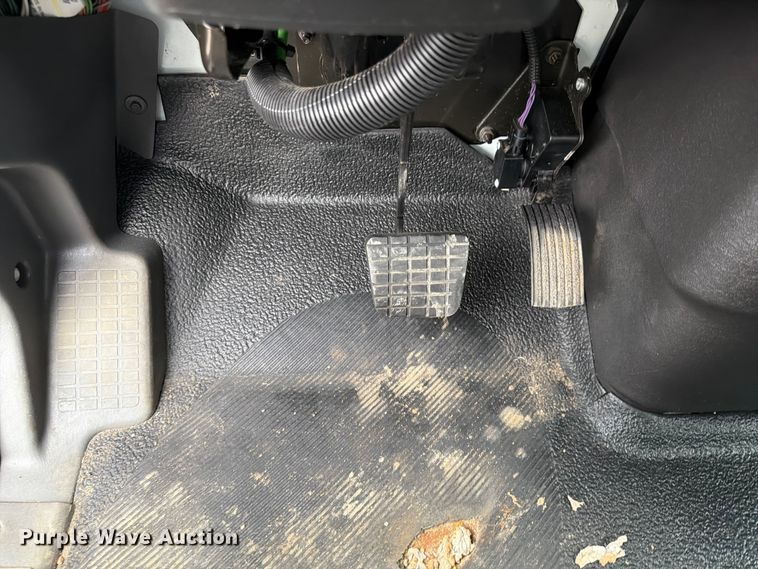 image for item FK0105 2018 International 7400 dump truck