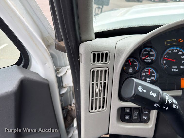 image for item FK0105 2018 International 7400 dump truck