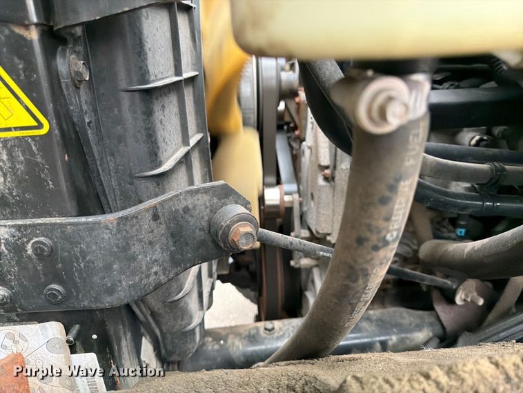 image for item FK0105 2018 International 7400 dump truck