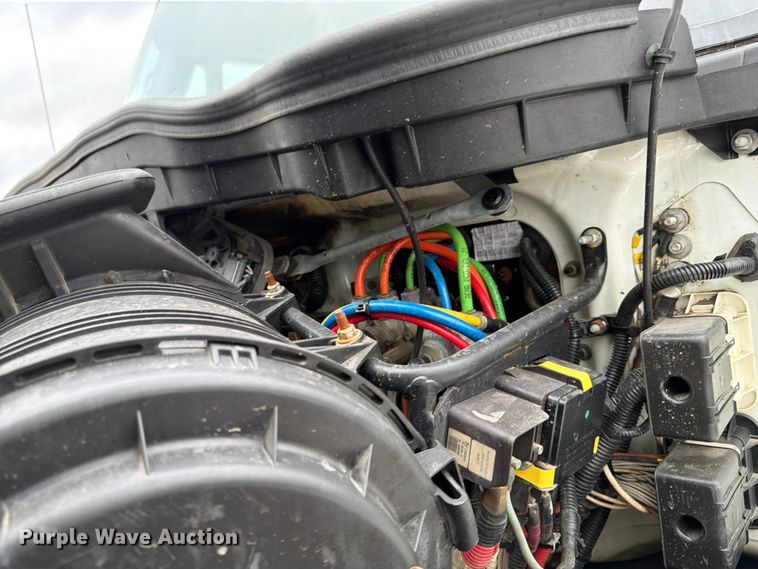 image for item FK0105 2018 International 7400 dump truck