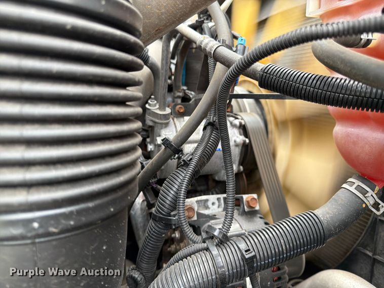 image for item FK0105 2018 International 7400 dump truck