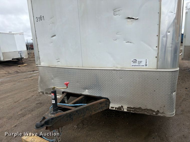 image for item FK0115 2012 United Expressline Enclosed cargo trailer enclosed cargo trailer
