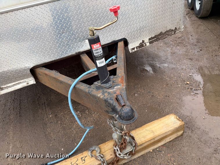 image for item FK0115 2012 United Expressline Enclosed cargo trailer enclosed cargo trailer