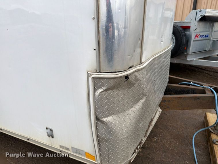 image for item FK0115 2012 United Expressline Enclosed cargo trailer enclosed cargo trailer