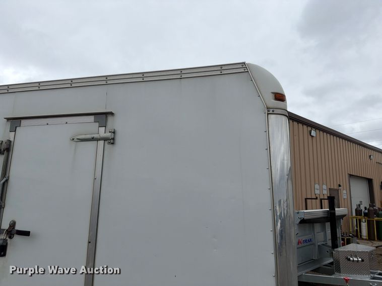 image for item FK0115 2012 United Expressline Enclosed cargo trailer enclosed cargo trailer