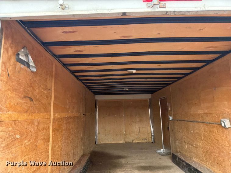 image for item FK0115 2012 United Expressline Enclosed cargo trailer enclosed cargo trailer