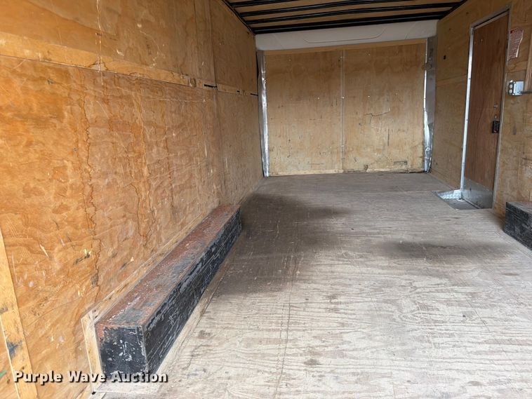 image for item FK0115 2012 United Expressline Enclosed cargo trailer enclosed cargo trailer