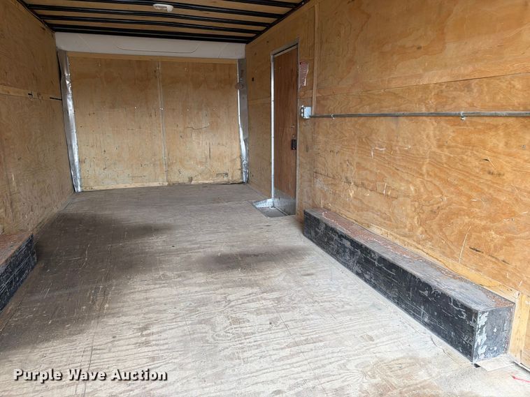 image for item FK0115 2012 United Expressline Enclosed cargo trailer enclosed cargo trailer