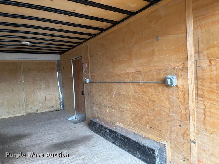 image for item FK0115 2012 United Expressline Enclosed cargo trailer enclosed cargo trailer
