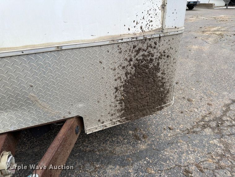 image for item FK0116 2011 United Expressline enclosed cargo trailer