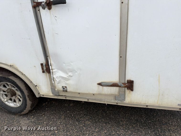 image for item FK0116 2011 United Expressline enclosed cargo trailer