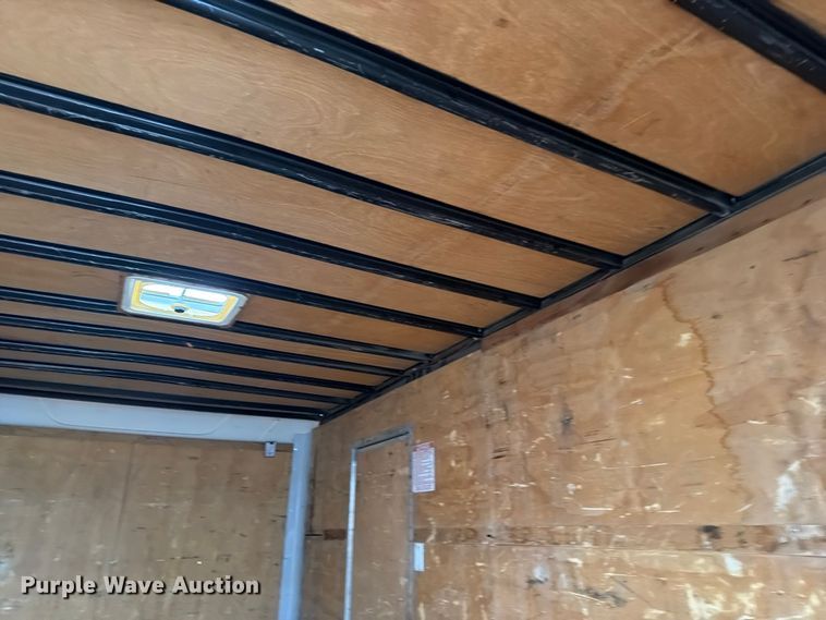 image for item FK0116 2011 United Expressline enclosed cargo trailer