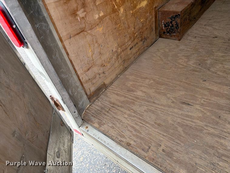 image for item FK0116 2011 United Expressline enclosed cargo trailer