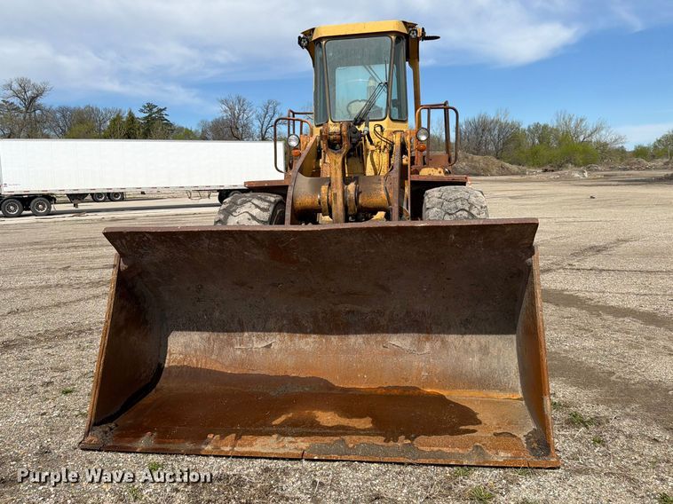 image for item FK0124 1986 Caterpillar 950B wheel loader