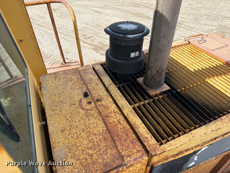 image for item FK0124 1986 Caterpillar 950B wheel loader