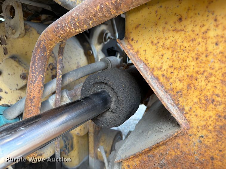 image for item FK0124 1986 Caterpillar 950B wheel loader