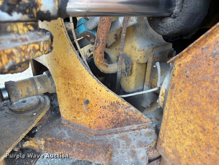 image for item FK0124 1986 Caterpillar 950B wheel loader