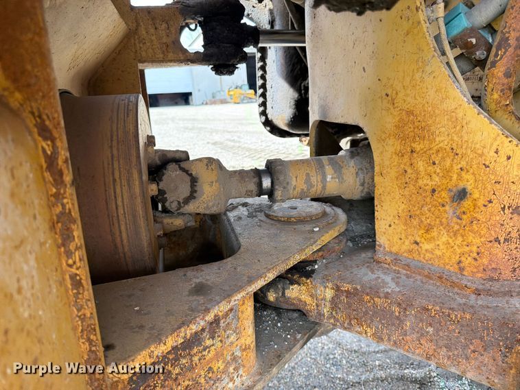 image for item FK0124 1986 Caterpillar 950B wheel loader