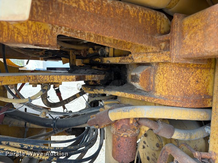 image for item FK0124 1986 Caterpillar 950B wheel loader