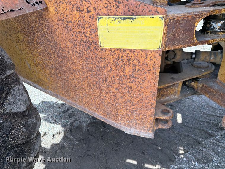 image for item FK0124 1986 Caterpillar 950B wheel loader