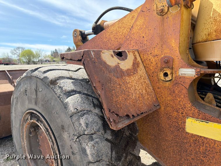 image for item FK0124 1986 Caterpillar 950B wheel loader