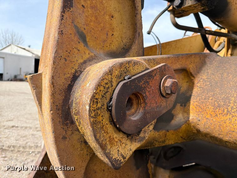 image for item FK0124 1986 Caterpillar 950B wheel loader