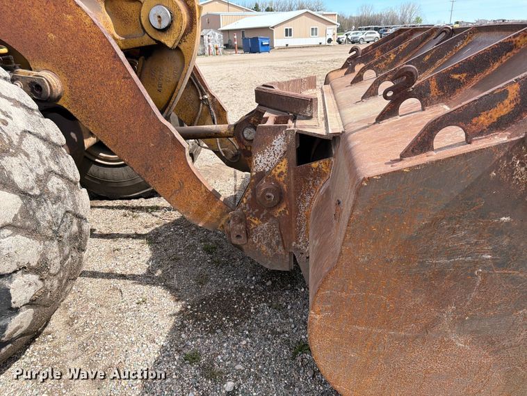 image for item FK0124 1986 Caterpillar 950B wheel loader