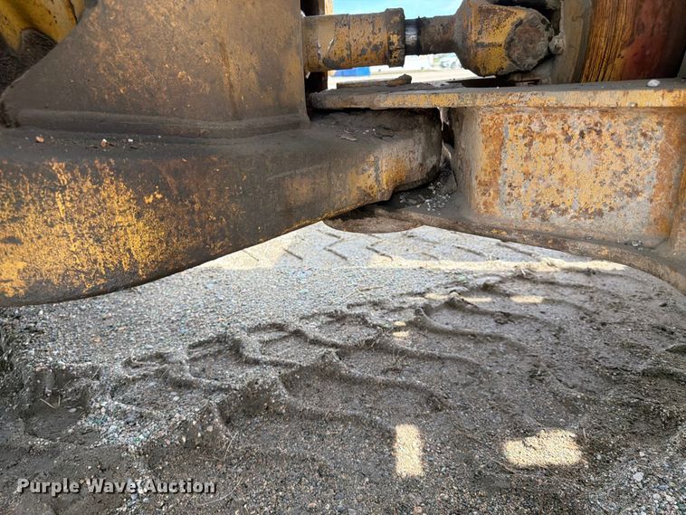 image for item FK0124 1986 Caterpillar 950B wheel loader