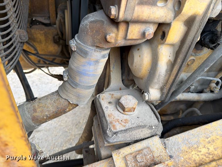 image for item FK0124 1986 Caterpillar 950B wheel loader
