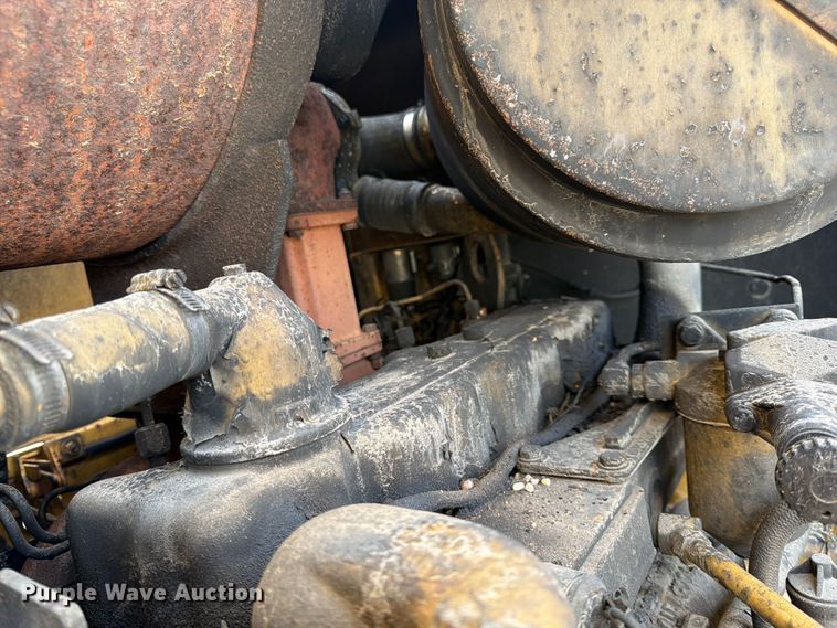 image for item FK0124 1986 Caterpillar 950B wheel loader