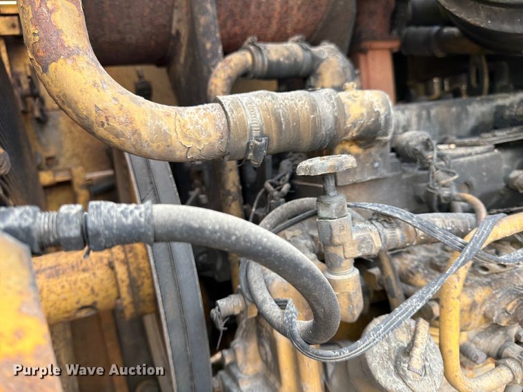 image for item FK0124 1986 Caterpillar 950B wheel loader