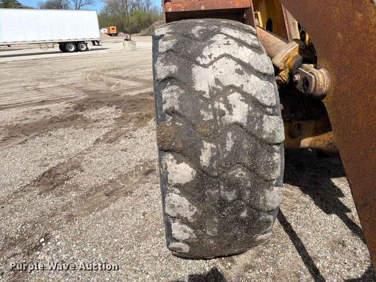 image for item FK0124 1986 Caterpillar 950B wheel loader