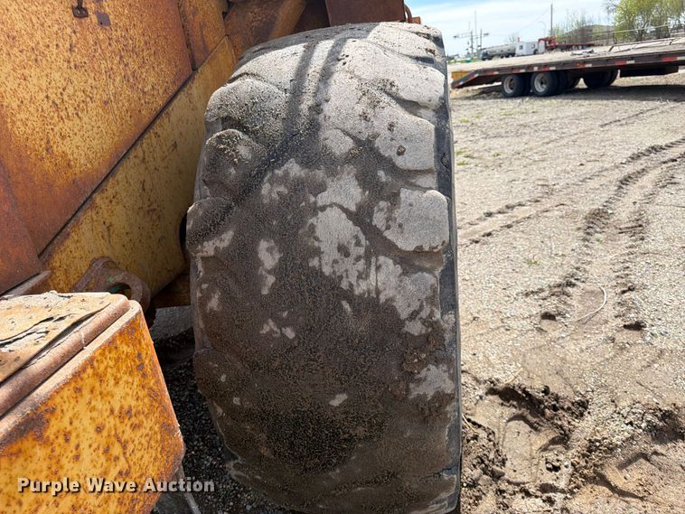 image for item FK0124 1986 Caterpillar 950B wheel loader