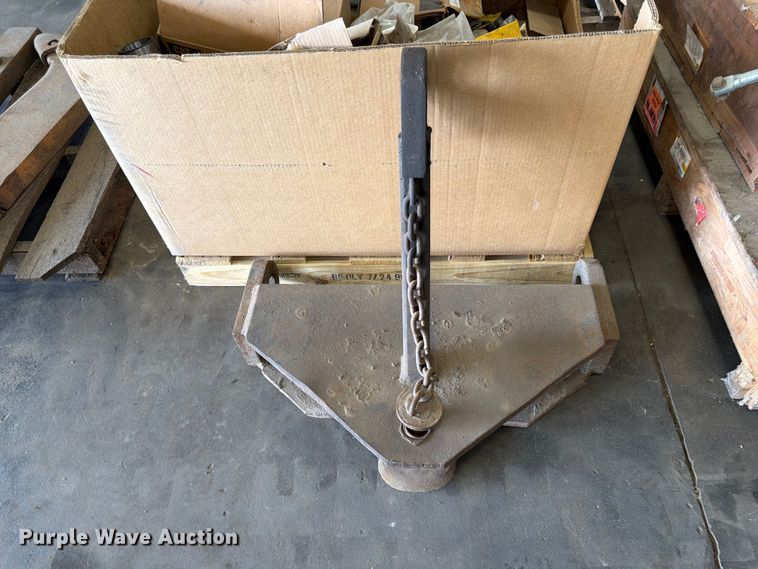 image for item FK0129 Caterpillar dozer parts