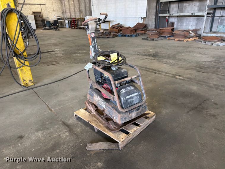 image for item FK0131 Plate compactor
