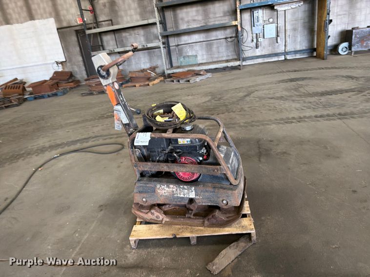 image for item FK0131 Plate compactor