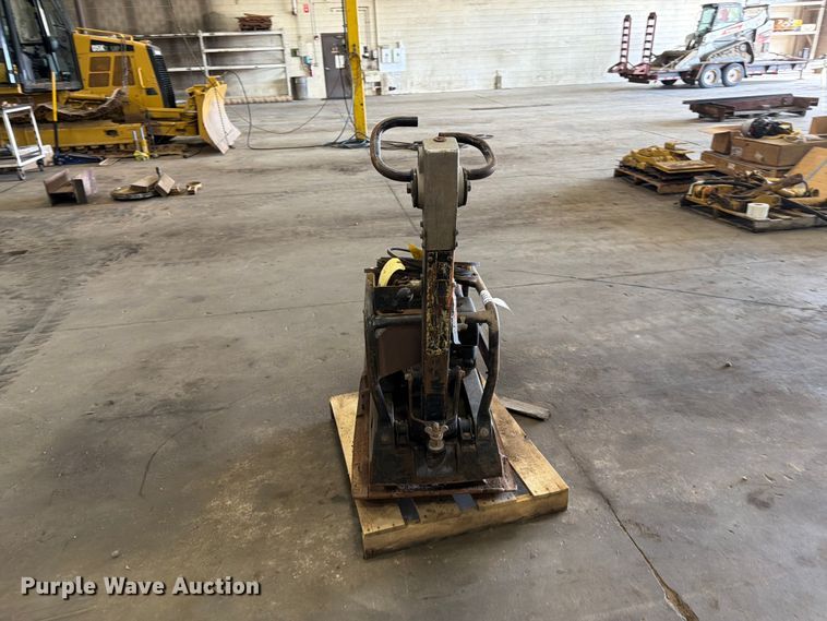 image for item FK0131 Plate compactor