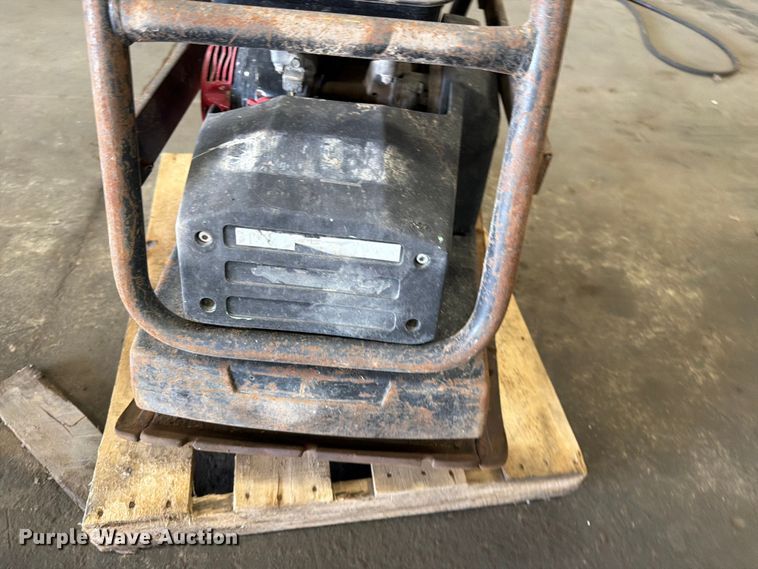 image for item FK0131 Plate compactor