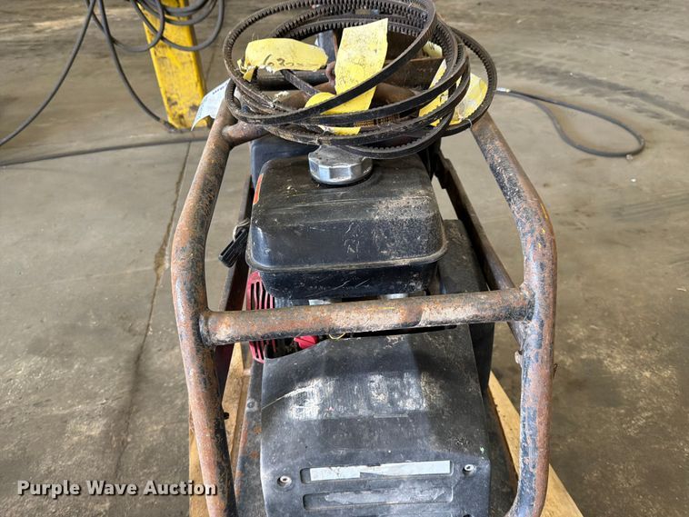 image for item FK0131 Plate compactor