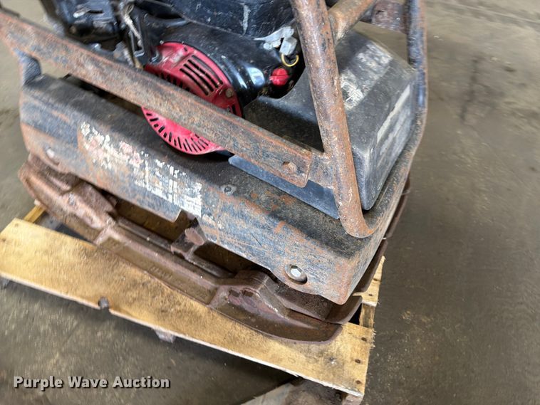 image for item FK0131 Plate compactor