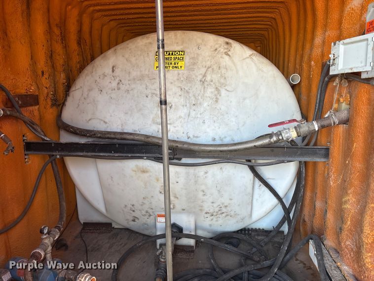 image for item FK1345 Water tank container