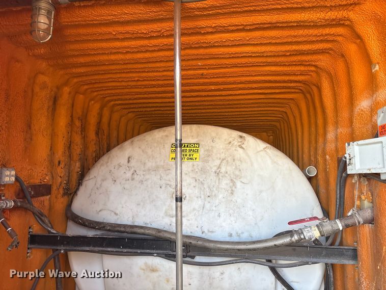 image for item FK1345 Water tank container