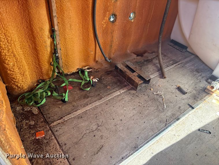 image for item FK1349 Water tank container